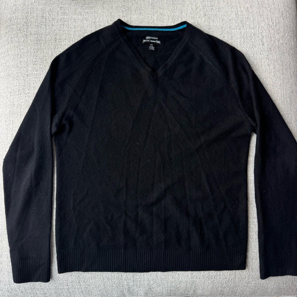 Club Monaco 100% Cashmere V-Neck Sweater Size M